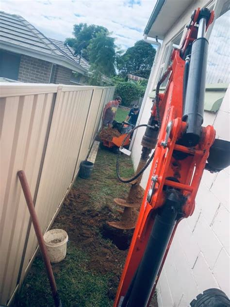 mini excavator wollongong|Earthmoving Contractor Hire Company .